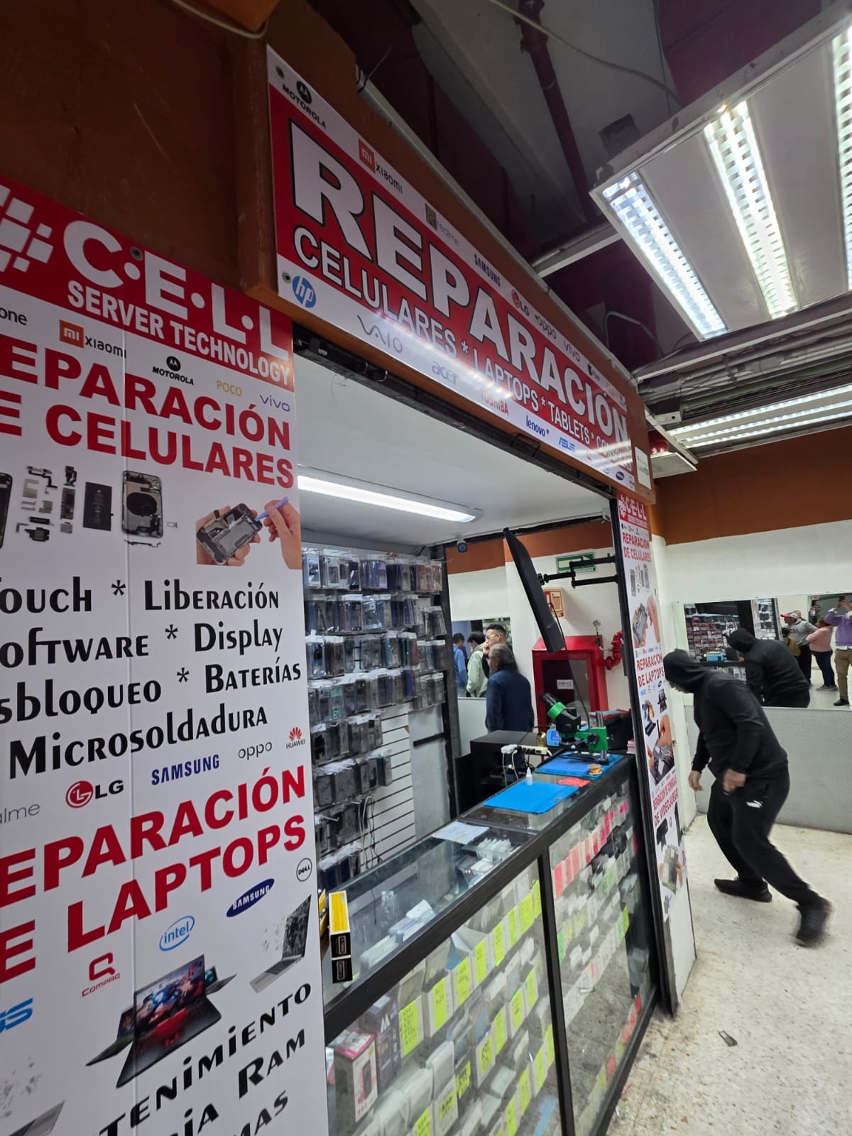 Reparación de celulares y laptops